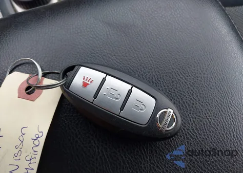 2018 Nissan Pathfinder S z USA, uszkodzony, nr VIN 5N1DR2MMXJC664298